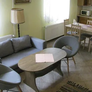 Apartment Modern In Carlsbad With Garden, Karlsbad