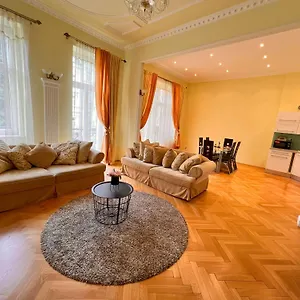 Apartment Jurincom Sadova, Karlsbad