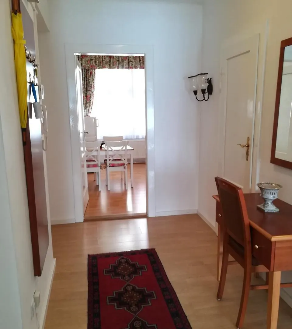 Halada House Apartments Κάρλοβι Βάρι